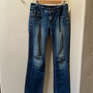 Calvin Klein lean bootcut jeans - size 4